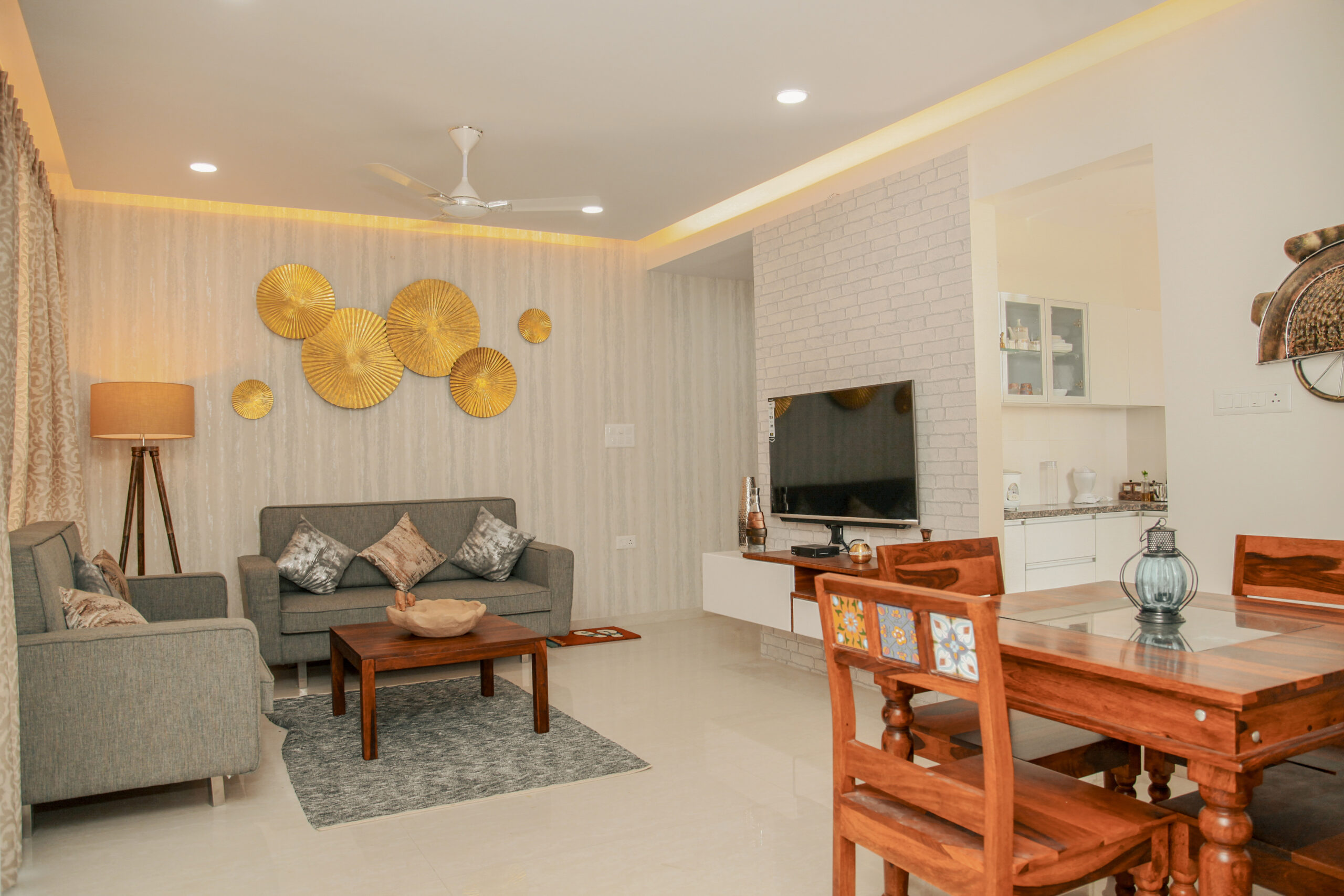 Real Estate Consultant